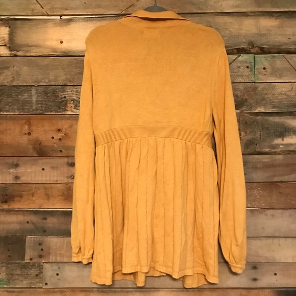 Sonoma mustard yellow buttoned knit sweater - Picture 5 of 5